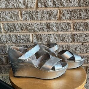 Robert Clergerie Leather Silver Platform Sandals size 7.5/8